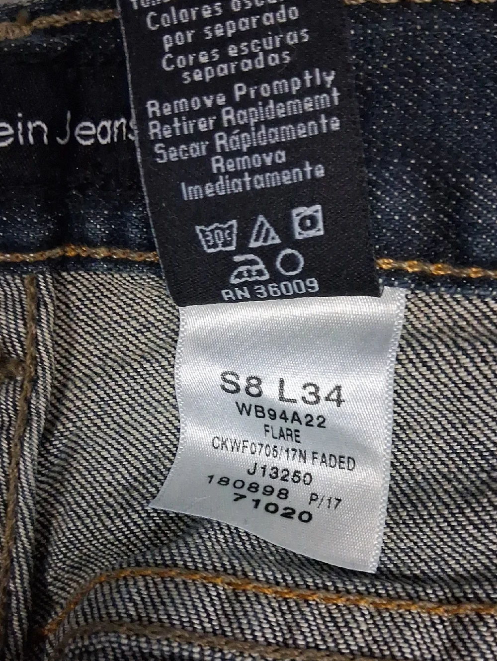 Calvin Klein Jeans - Picture 7 of 7